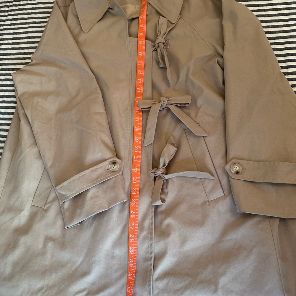 Maeve bow trench. Excellent condition - Picture 8 of 11